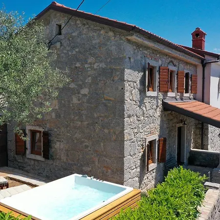 Fani With Jacuzzi Villa Ičići